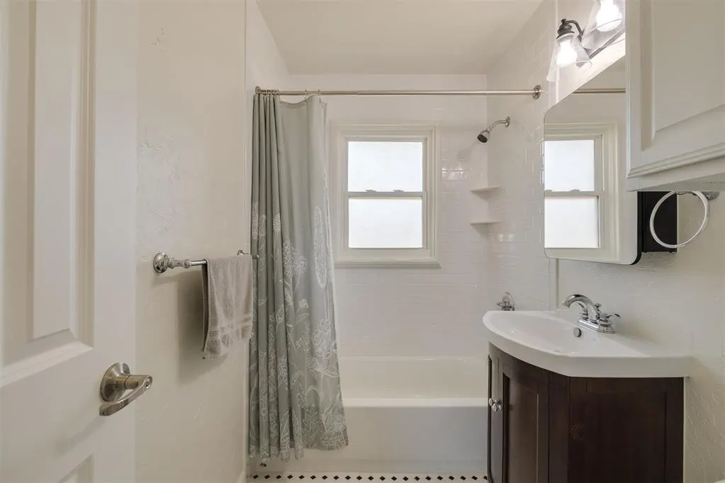 Photo 29 — 2804 Lancaster Lane, Oklahoma City, OK 73116