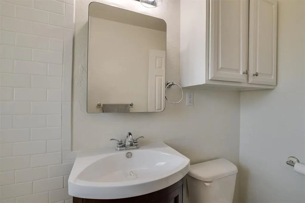Photo 31 — 2804 Lancaster Lane, Oklahoma City, OK 73116