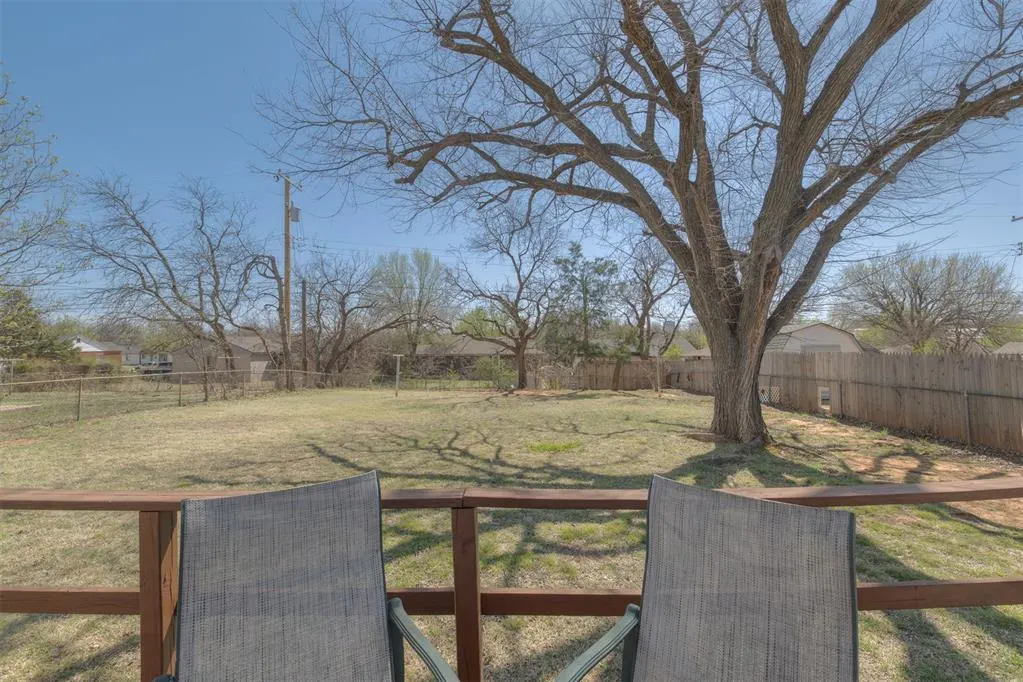 Photo 36 — 2804 Lancaster Lane, Oklahoma City, OK 73116