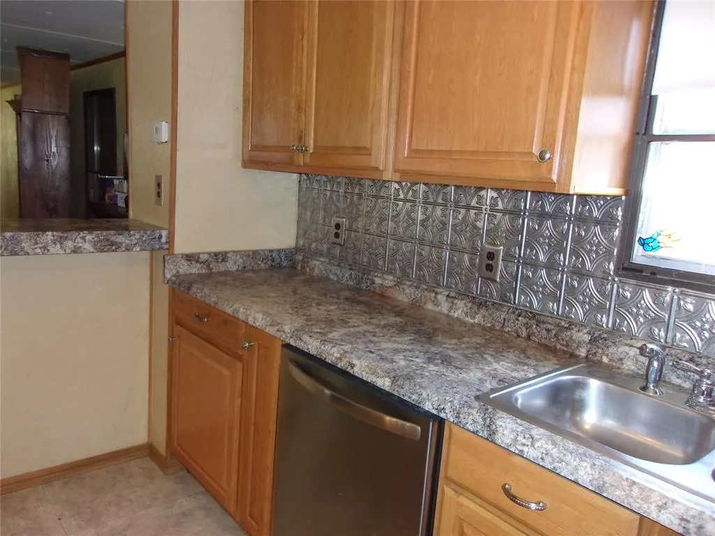 Photo 13 — 101061 S 3376 Road, Meeker, OK 74855