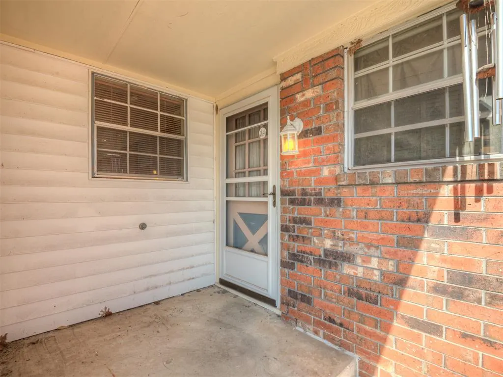 Photo 5 — 7 Kiowa, Shawnee, OK 74801