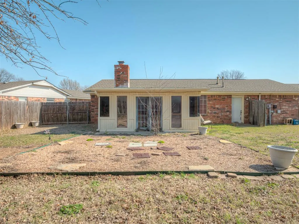 Photo 43 — 7 Kiowa, Shawnee, OK 74801