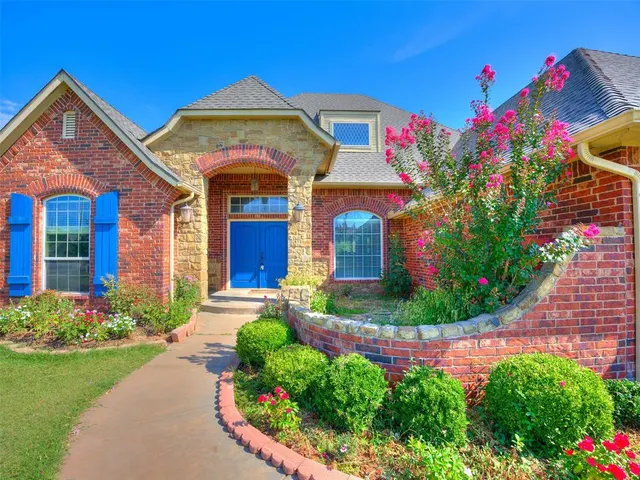 Photo 5 — 4701 Wellington Lake Drive, Norman, OK 73026