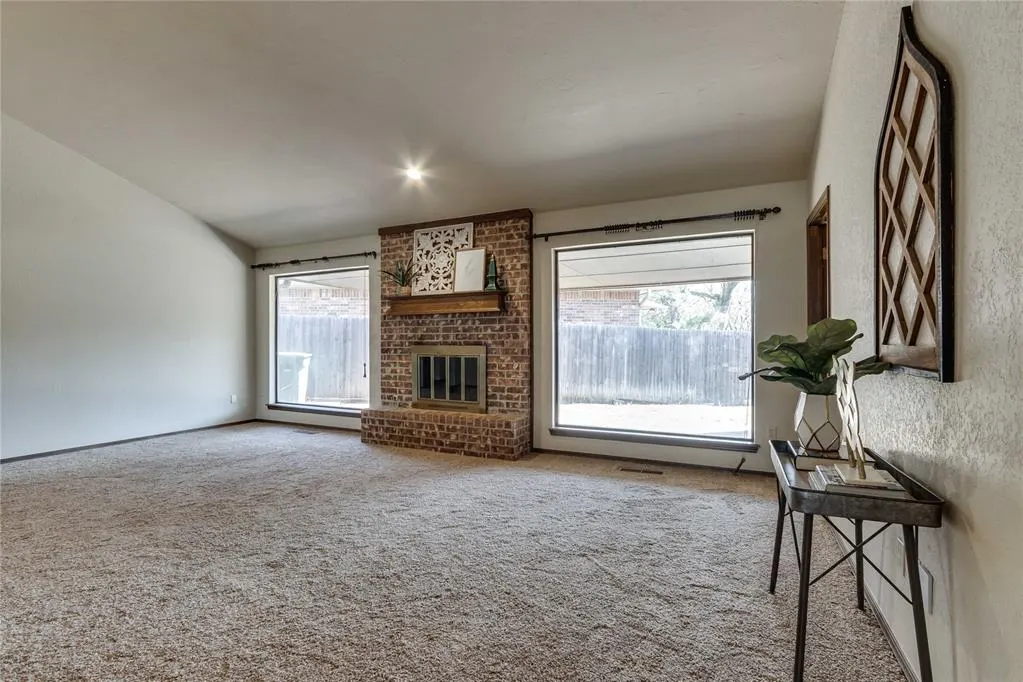 Photo 6 — 308 Antelope Trail, Edmond, OK 73012