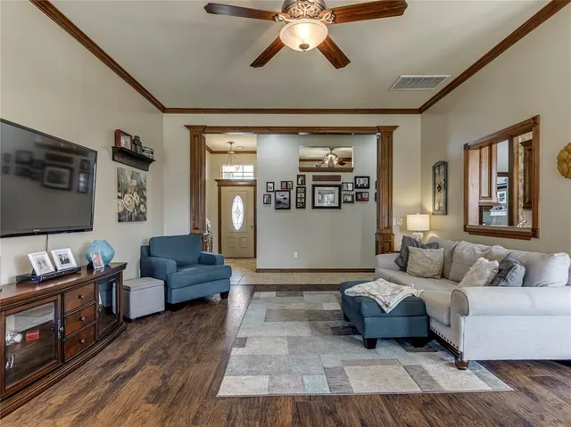 Photo 7 — 519 Slim Drive, Midwest City, OK 73130