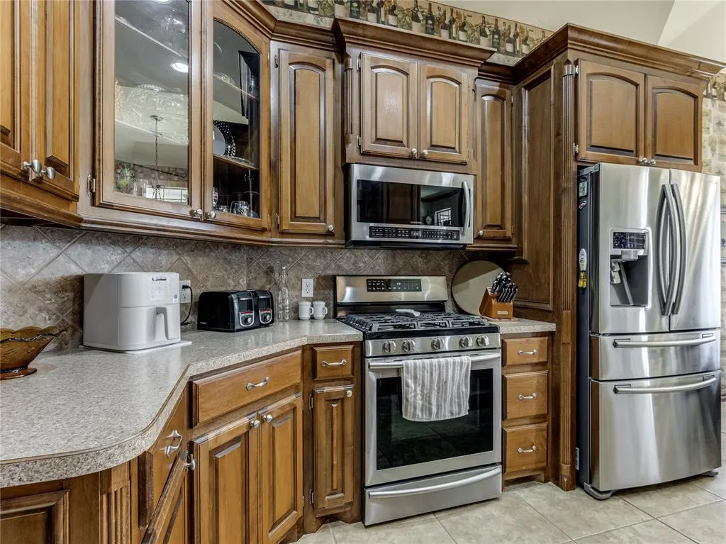 Photo 11 — 519 Slim Drive, Midwest City, OK 73130