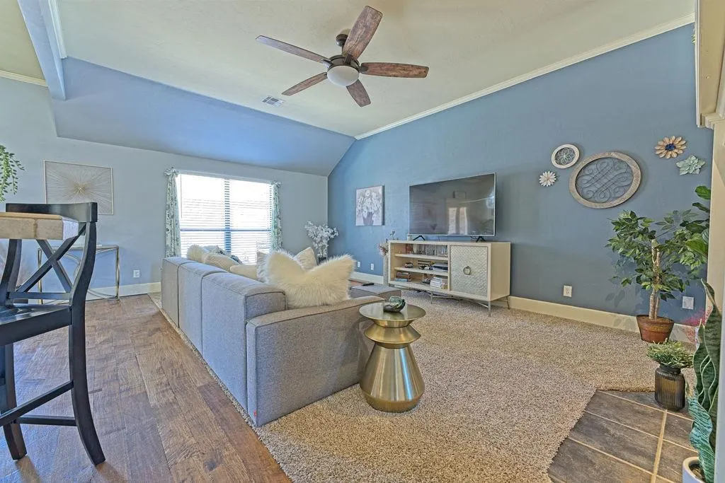 Photo 9 — 1825 Tall Grass Court, Edmond, OK 73012