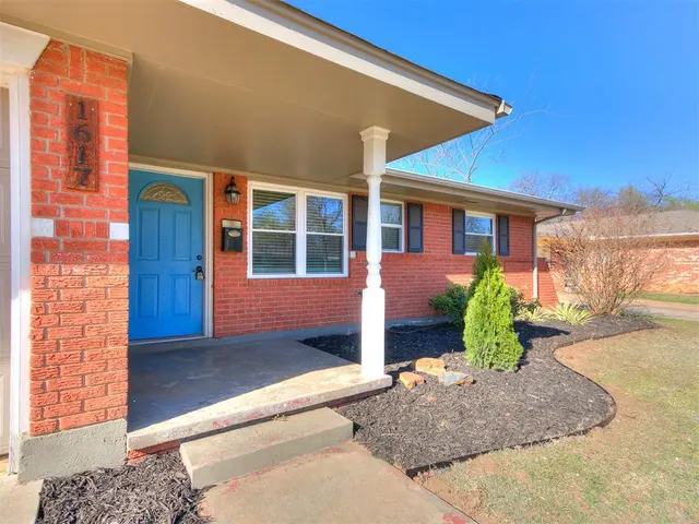 Photo 4 — 1617 Avondale Drive, Norman, OK 73069