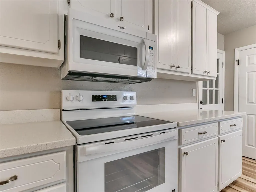 Photo 15 — 1617 Avondale Drive, Norman, OK 73069