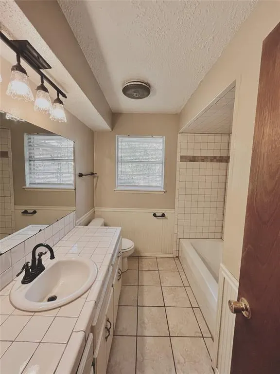 Photo 7 — 2124 Allenhurst Street, Norman, OK 73071
