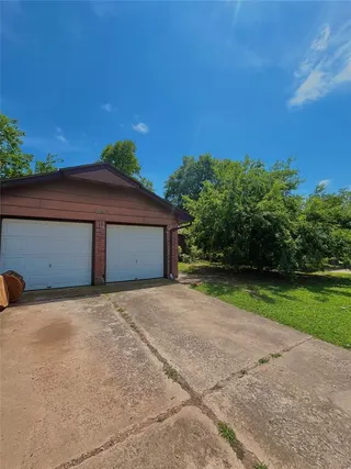 Sold home at 2124 Allenhurst Street