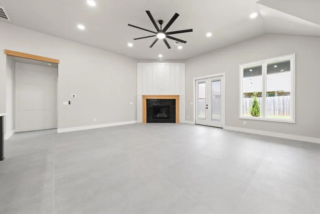 Photo 9 — 7125 NW 155th Street, Edmond, OK 73013