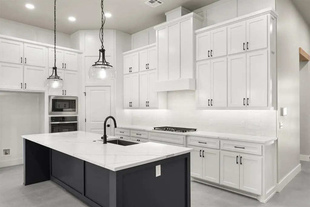 Photo 13 — 7125 NW 155th Street, Edmond, OK 73013