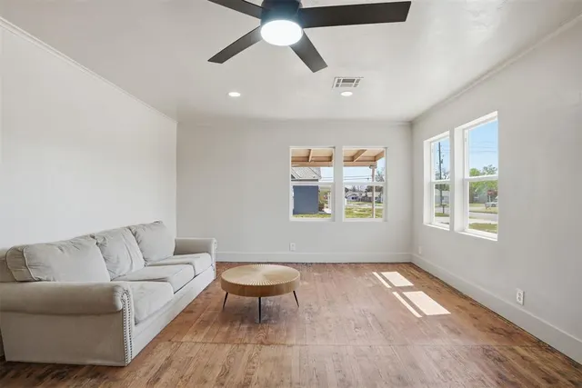 Photo 7 — 1107 W 2nd Street, Elk City, OK 73644