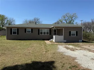 Sold home at 506 N Sharon Street