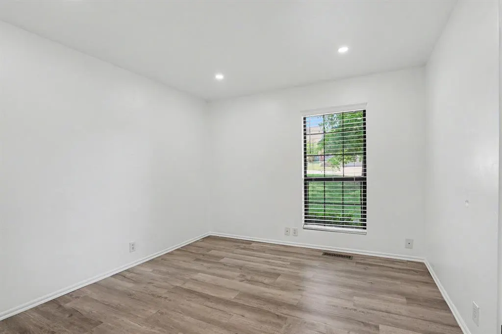 Photo 22 — 1400 Sandhurst Circle, Edmond, OK 73034