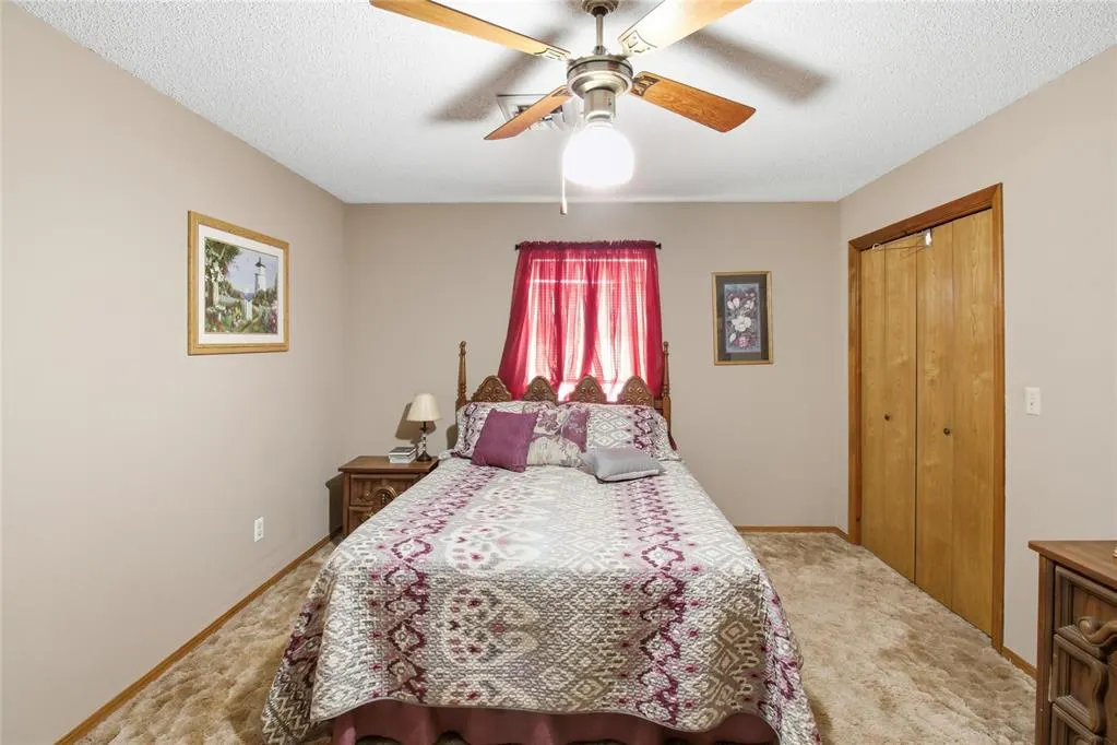 Photo 26 — 324 W 4th Street, Hobart, OK 73651