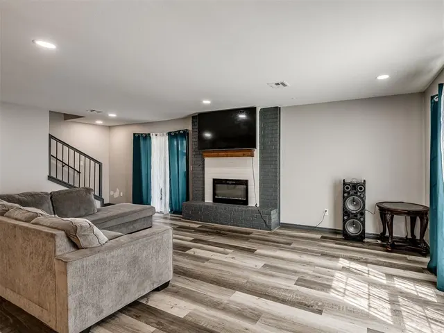 Photo 5 — 508 N Davis Avenue, Oklahoma City, OK 73127