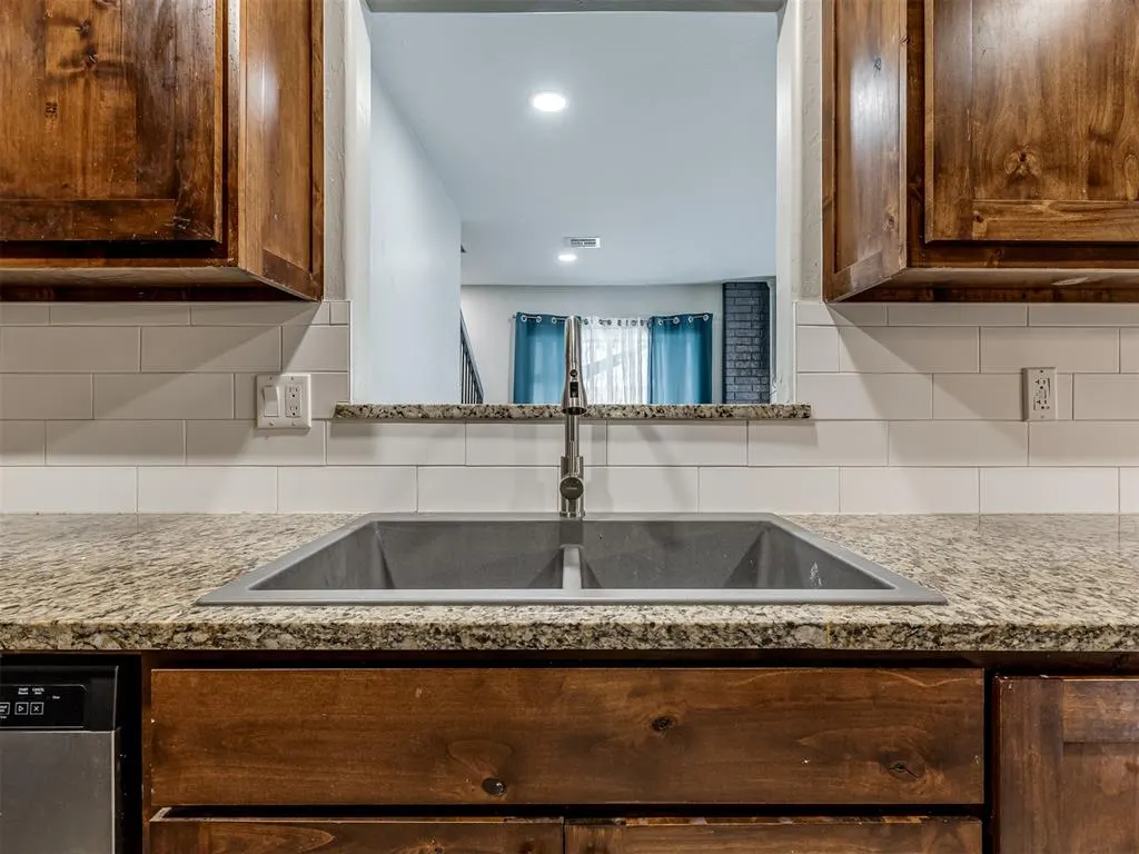 Photo 17 — 508 N Davis Avenue, Oklahoma City, OK 73127