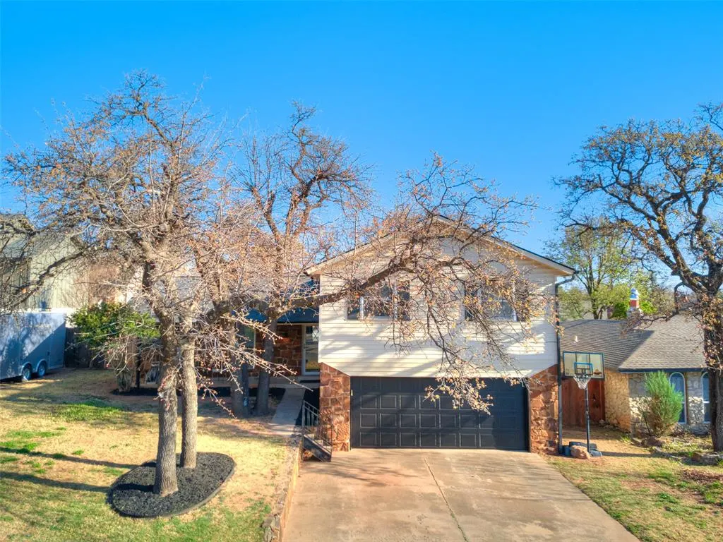 Photo 6 — 3725 NE 143rd Street, Edmond, OK 73013