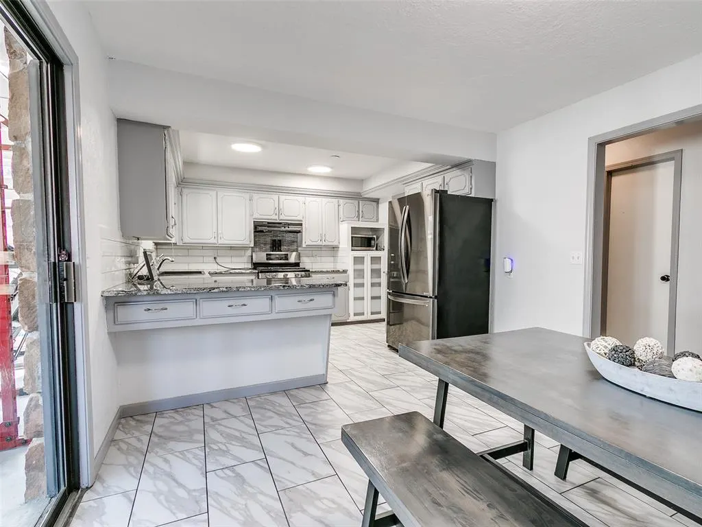 Photo 18 — 3725 NE 143rd Street, Edmond, OK 73013