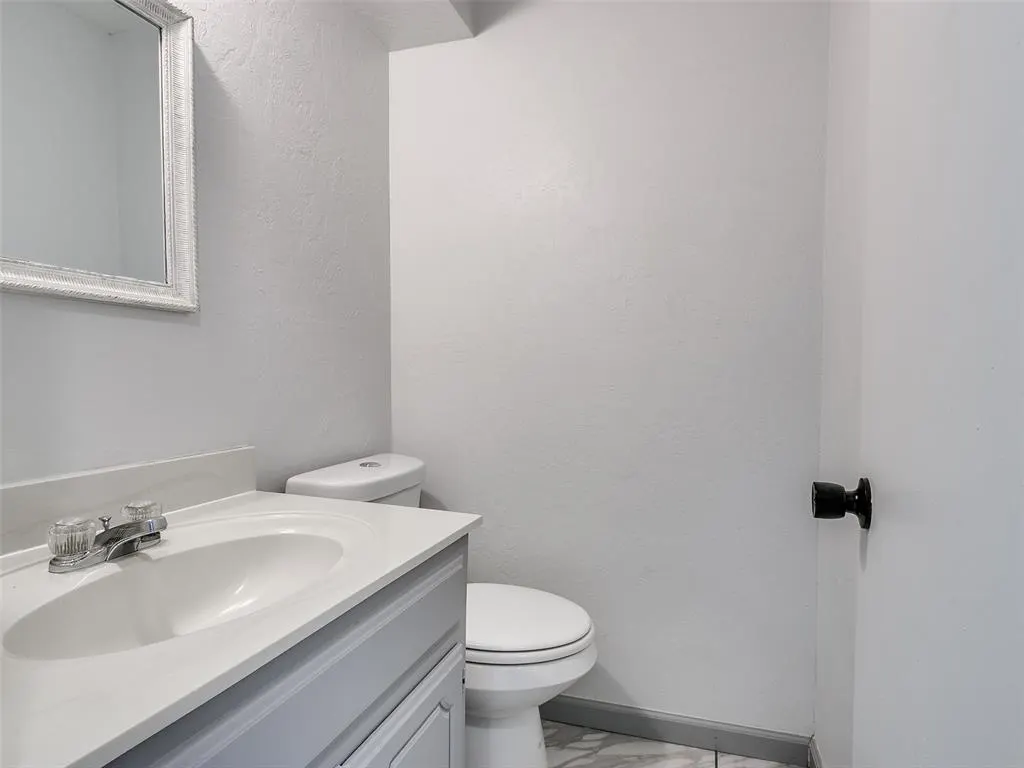 Photo 25 — 3725 NE 143rd Street, Edmond, OK 73013