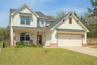 Sold home at 325 E 8th Street