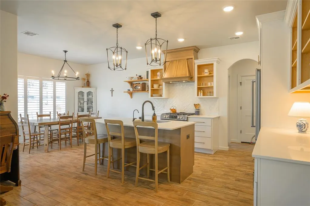 Photo 9 — 325 E 8th Street, Arcadia, OK 73007