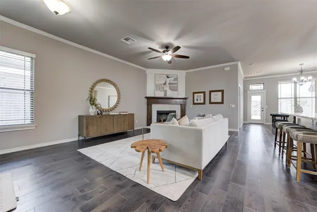 Photo 5 — 11933 SW 17th Street, Yukon, OK 73099