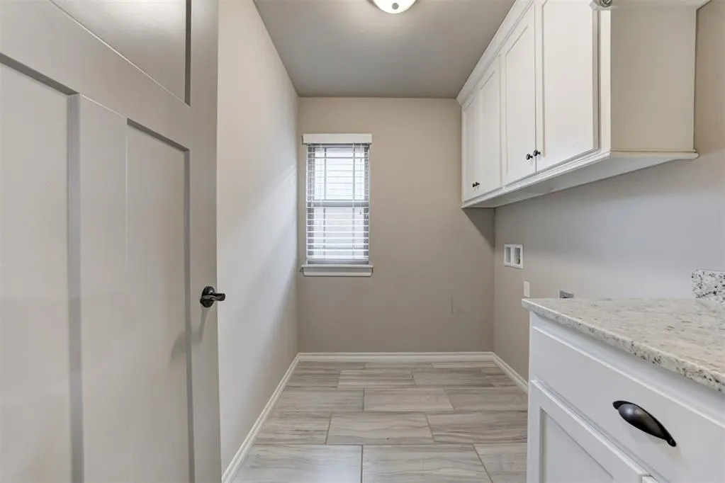 Photo 31 — 11933 SW 17th Street, Yukon, OK 73099