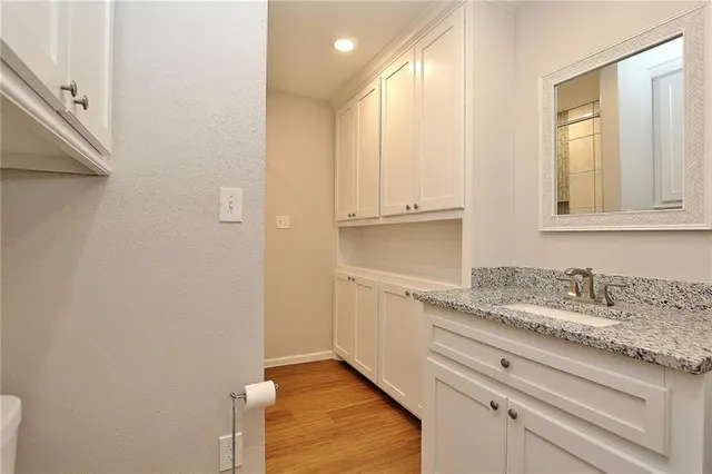 Photo 4 — 805 N Virginia Drive, Oklahoma City, OK 73107