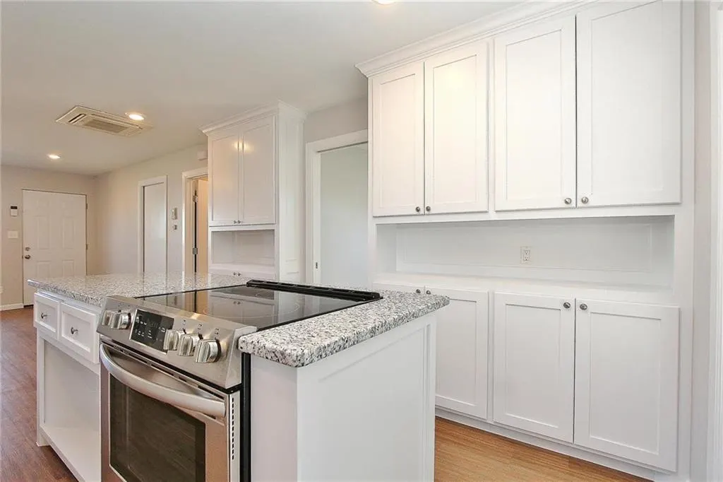 Photo 11 — 805 N Virginia Drive, Oklahoma City, OK 73107