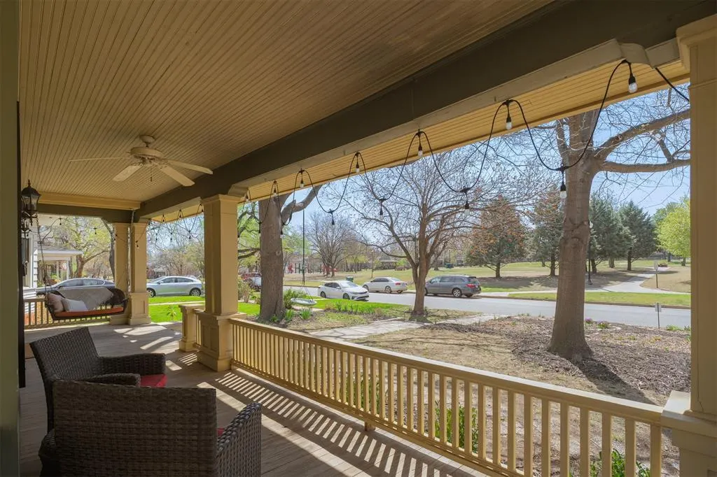 Photo 5 — 721 NW 19th Street, Oklahoma City, OK 73103