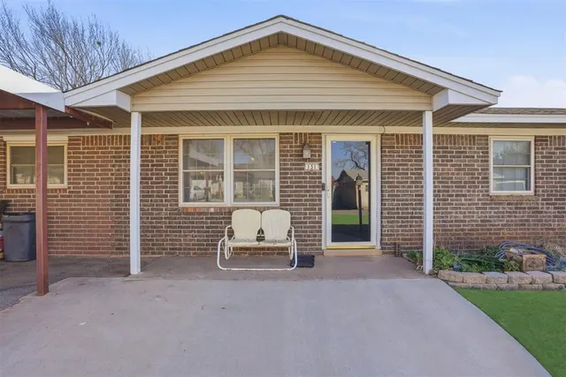 Photo 7 — 131 Ridgeline Drive, Weatherford, OK 73096