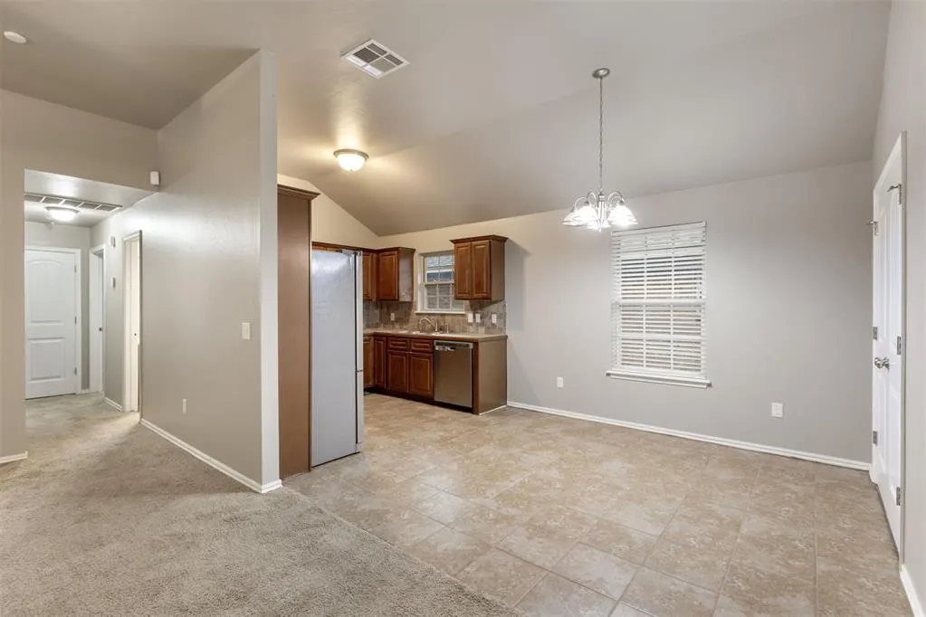 Photo 8 — 12709 Heritage Oaks Drive, Oklahoma City, OK 73120