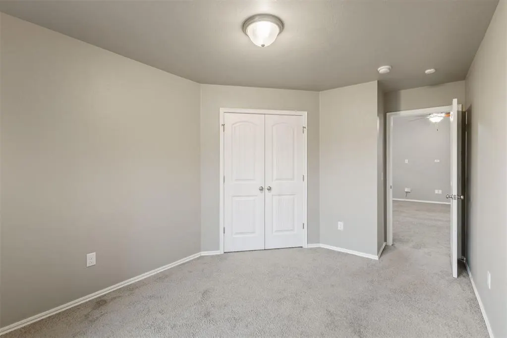 Photo 13 — 12709 Heritage Oaks Drive, Oklahoma City, OK 73120