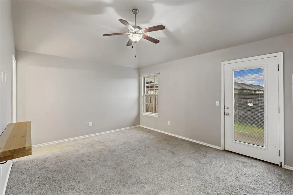 Photo 17 — 12709 Heritage Oaks Drive, Oklahoma City, OK 73120
