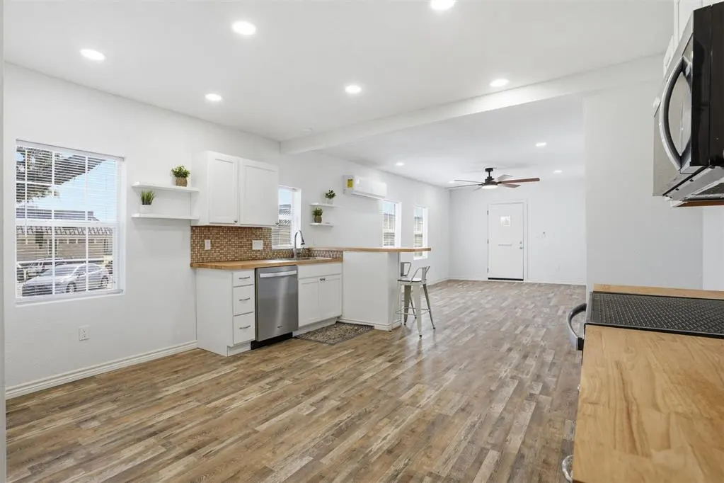 Photo 8 — 801 W 1st Street, Elk City, OK 73644