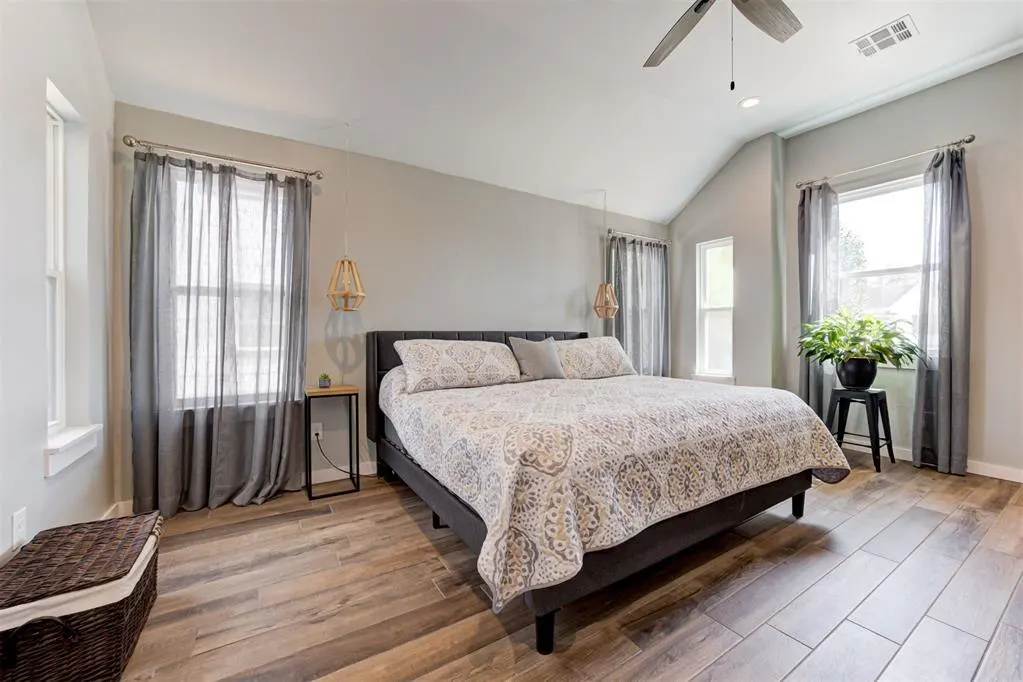 Photo 22 — 806 E Warner Avenue, Guthrie, OK 73044