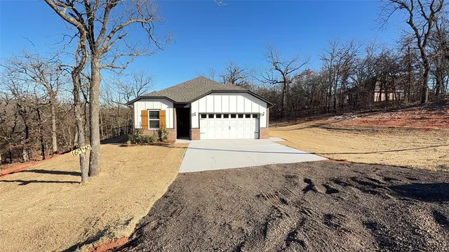 Front exterior — 16940 Jigsaw Junction, Newalla, OK 74857