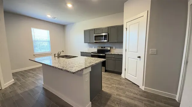 Photo 4 — 16940 Jigsaw Junction, Newalla, OK 74857