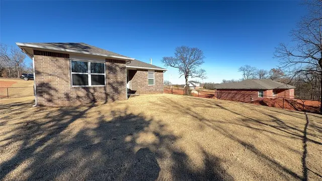Photo 4 — 17010 Buck Circle, Newalla, OK 74857