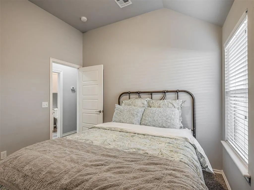 Photo 40 — 15909 Burkett Circle, Edmond, OK 73013