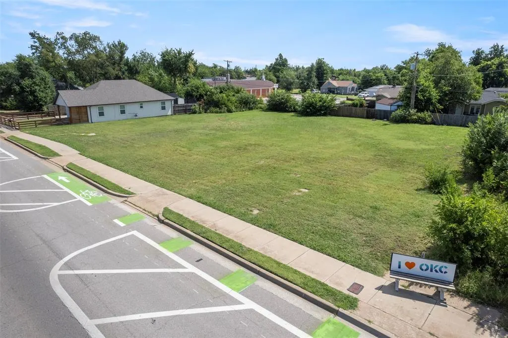 Photo 3 — 2118 N Lottie Avenue, Oklahoma City, OK 73111