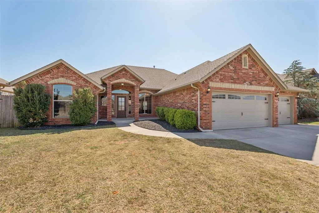 Photo 2 — 3124 SW 140th Street, Oklahoma City, OK 73170