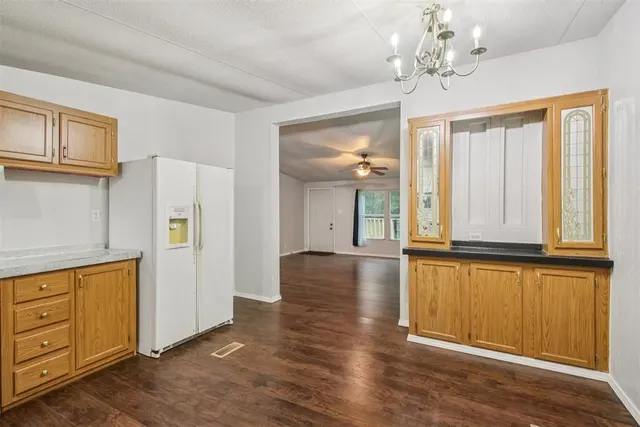 Photo 8 — 12900 Raymond King Drive, Moore, OK 73165