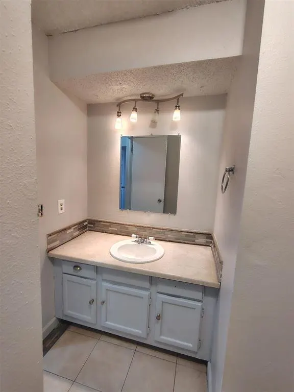 Photo 10 — 8717 Saint George Way, Midwest City, OK 73110