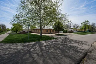 Sold home at 102 SE 1st Street