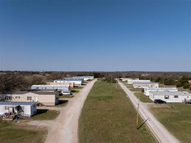 Photo 4 — 16504 Gaddy Road, Shawnee, OK 74801