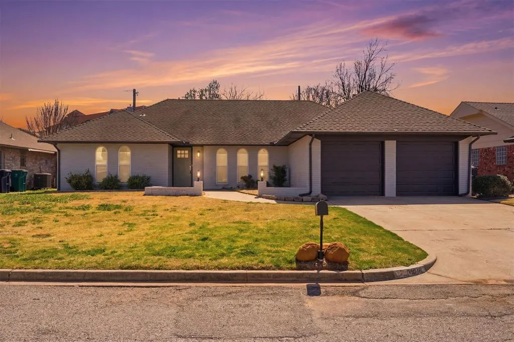Front exterior — 4816 NW 73rd Street, Oklahoma City, OK 73132